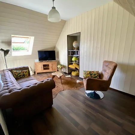 Le Gire Holiday home